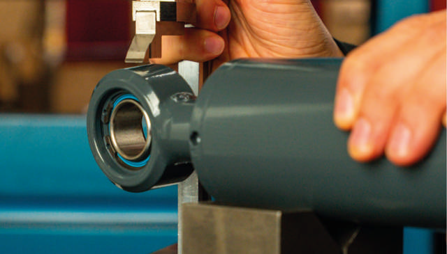 Hos JO Hydraulics finder du et stort udvalg af standard cylindre, men vi levere også specialbyggede cylindre baseret på dine tenginger og behov.