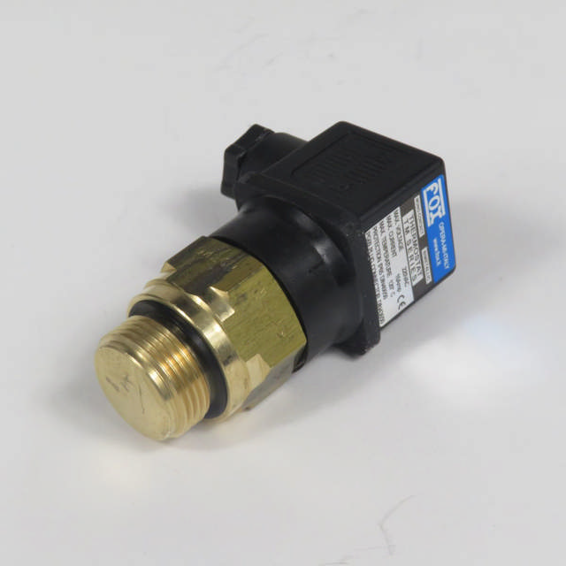 Fixed thermostat 50:38°C IP65 N.O.