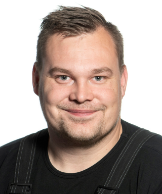 Lasse Flindt Pedersen, mont&oslash;r i centralsm&oslash;ring hos JO Hydraulics